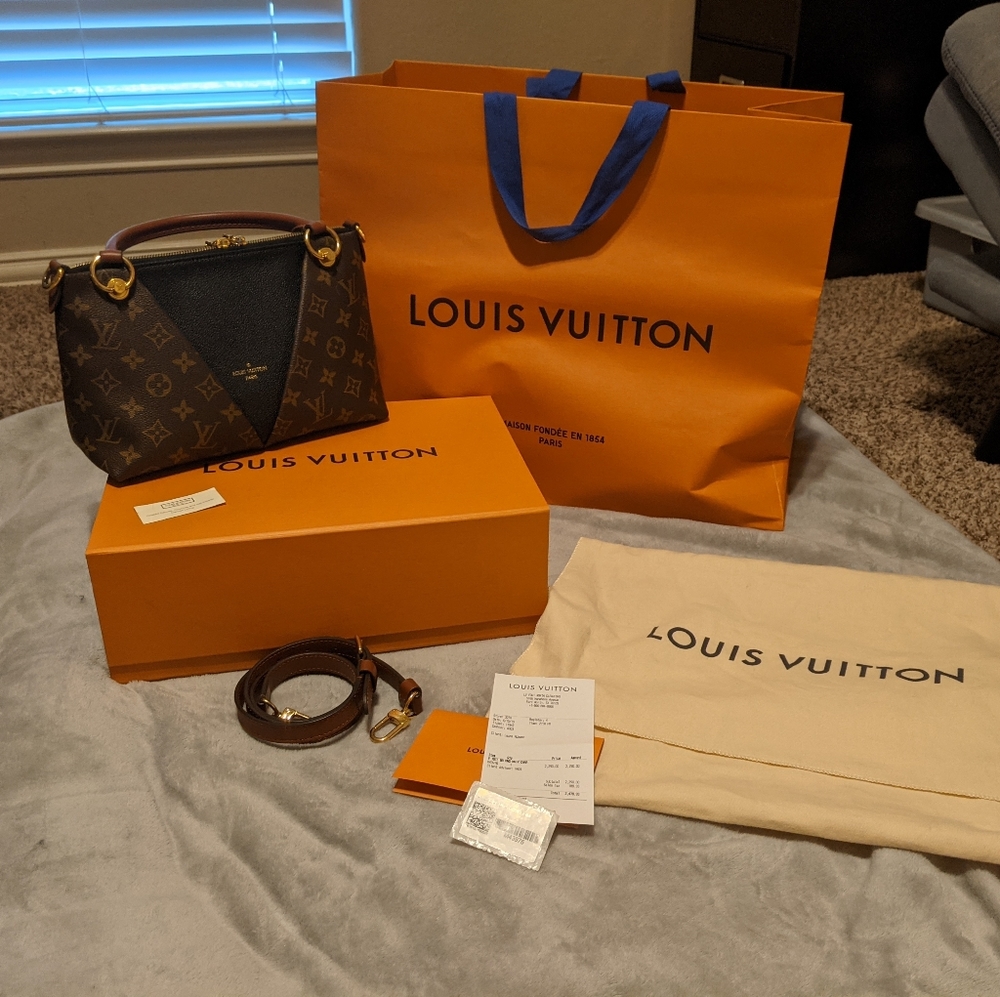 Authentic Louis Vuitton V Tote BB